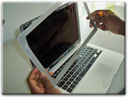 Замена экрана Apple MacBook в Борисове